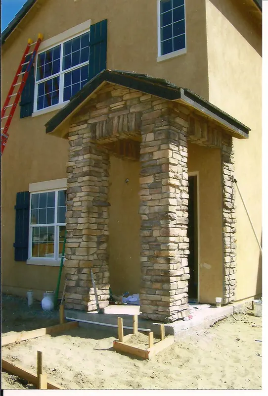 Stone porch columns by Brickhouse Masonry, Central Valley CA